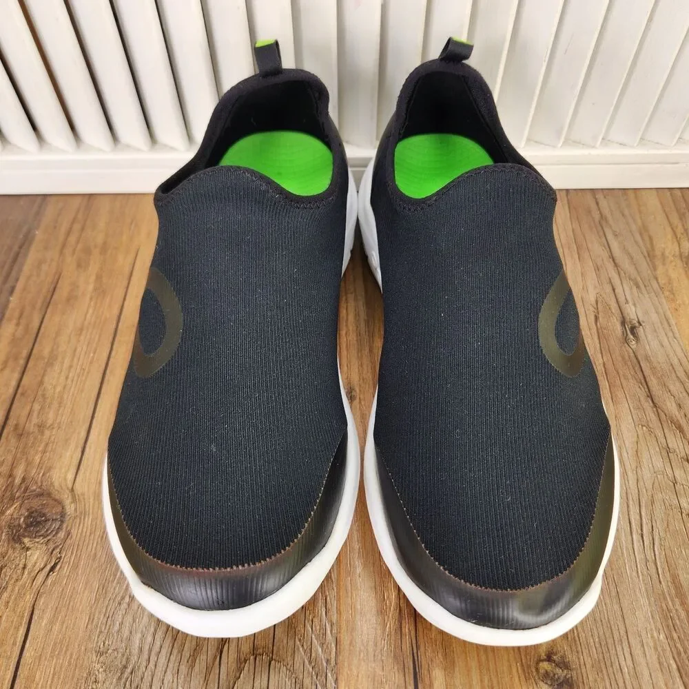 Oofos OOmg Sport Low Mens Size 8 Black White Lightweight Comfort Recovery Shoes
